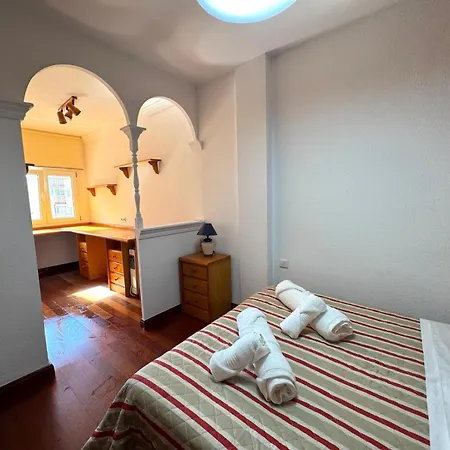 Duplex Centrico A 3 Minutos De La Playa *