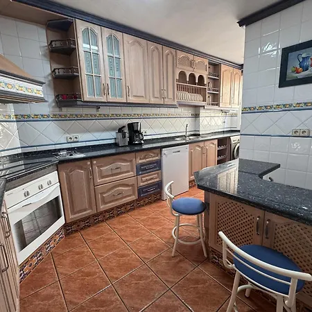 Duplex Centrico A 3 Minutos De La Playa *